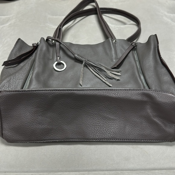 Sanctuary Large Leather Tote Gray Color, silver toned hardware - Picture 6 of 12